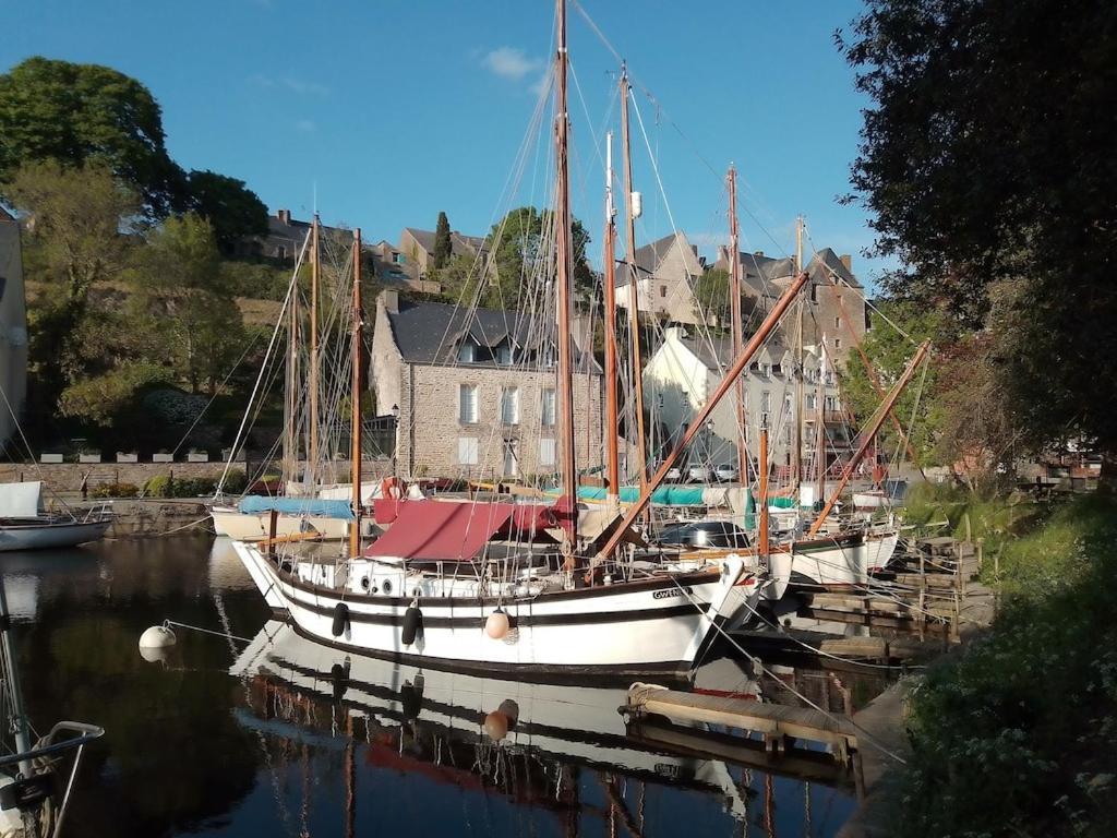 Le Roche B Férel Exterior foto